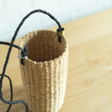 【biga du burkinafaso】西アフリカ・ブルキナファソの手編みかご ボトルホルダー 約φ11cm×H24cm