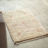 ギャッベ ラグ 90×60cm イラン手織り 一点物