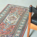 トライバル ラグ 100×62cm イラン手織り 一点物