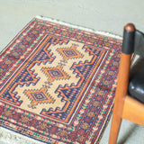 トライバル ラグ 70×60cm イラン手織り 一点物