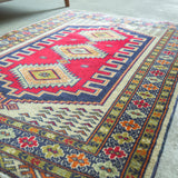 トライバル ラグ 136×93cm イラン手織り 一点物