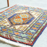 トライバル ラグ 83×66cm イラン手織り 一点物