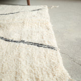 Beni Ouarain 212×133cm モロッコ手織り 一点物