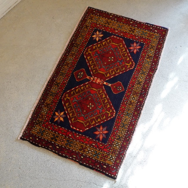 TRIBAL RUG 105×62トライバルラグ | G.E.M ONLINE STORE – ラグ・絨毯