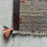 ミニギャッベ 35×35cm イラン手織り 一点物 チェアマット
