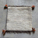ミニギャッベ 36×35cm イラン手織り 一点物 チェアマット