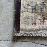 ミニギャッベ 36×40cm イラン手織り 一点物 チェアマット