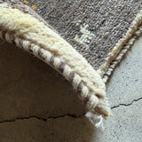 ミニギャッベ 40×38cm イラン手織り 一点物 チェアマット