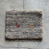 ミニギャッベ 43×35cm イラン手織り 一点物 チェアマット