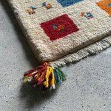 ミニギャッベ 41×40cm イラン手織り 一点物 チェアマット