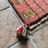 ミニギャッベ 40×38cm イラン手織り 一点物 チェアマット