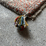 ミニギャッベ 39×40cm イラン手織り 一点物 チェアマット