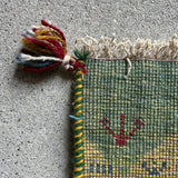 ミニギャッベ 38×40cm イラン手織り 一点物 チェアマット