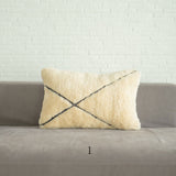 ムーリルト クッション 織り目詳細 ふわふわの質感 天然ウール