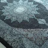 ペルシャ絨毯 シルク クム産 ブラック 126×82cm シルクならではの艶やかな質感を楽しめる一枚