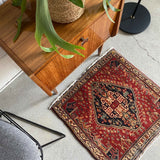 Little Tribal Rug 60×60<span>リトル トライバルラグ</span>