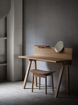 Saga stool<span>サガ スツール</span>