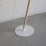 チューブアンドロッド ホワイト 脚部