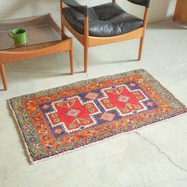 Tribal Rug 110×62<span>トライバルラグ 23102286