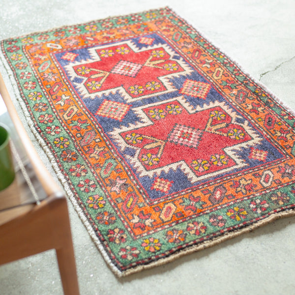 Tribal Rug 110×62<span>トライバルラグ 23102286