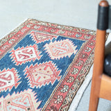 トライバル ラグ 105×60cm イラン手織り 一点物
