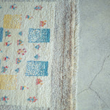 ギャッベ ラグ 130×81cm イラン手織り 一点物