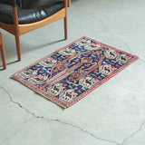 トライバル ラグ 90×57cm イラン手織り 一点物