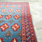 トライバルラグ 135×63cm イラン手織り 一点物