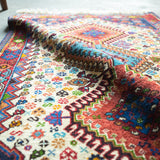 トライバル ラグ 138×80cm イラン手織り 一点物