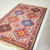 トライバル ラグ 138×85cm イラン手織り 一点物