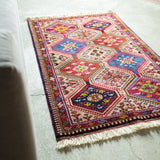 トライバル ラグ 138×85cm イラン手織り 一点物