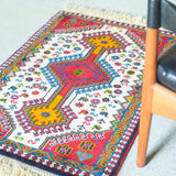 トライバル ラグ 88×60cm イラン手織り 一点物