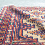 トライバル ラグ 64×60cm イラン手織り 一点物