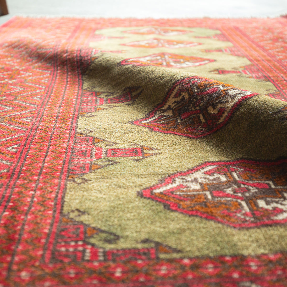 Tribal Rug 145×100cm 手織りトライバルラグ トルクメン | G.E.M