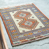 トライバル ラグ 89×67cm イラン手織り 一点物