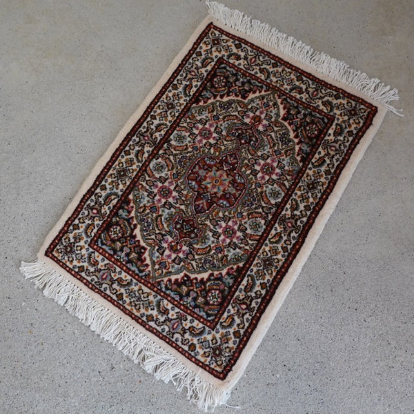 Little Tribal Rug 60×40<span>リトルトライバルラグ B </span>