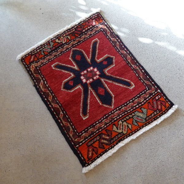 Mini Tribal Rug 60×50<span>ミニ トライバルラグ</span>