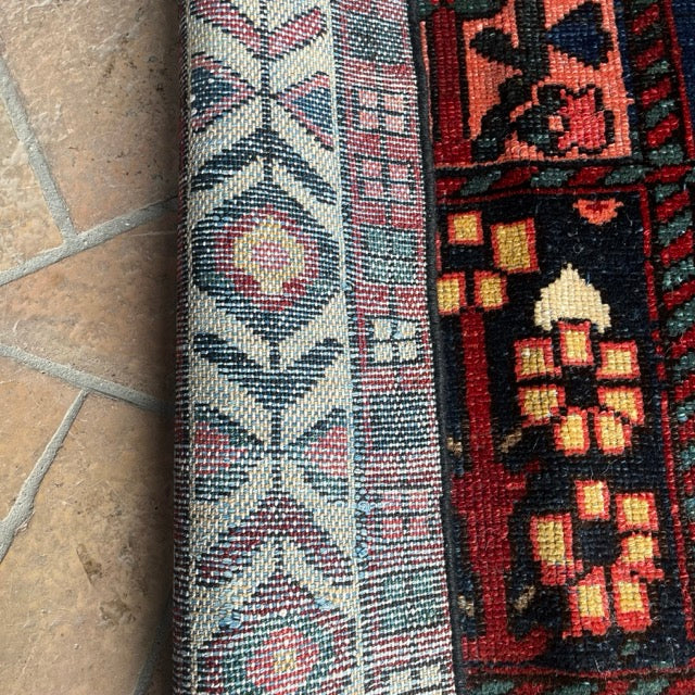 Tribal Rug 196×133<span>トライバルラグ</span>