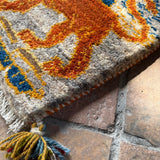 ギャッベ ラグ 44×40cm イラン手織り 一点物