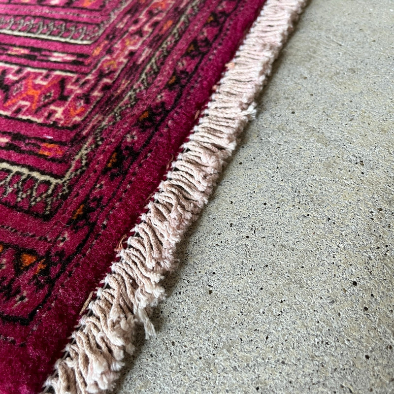 Tribal Rug 117×64<span>トライバルラグ
