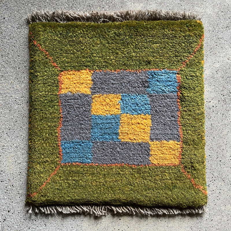 Mini Gabbeh ⑯ 38×37<span>ミニギャッベ</span>