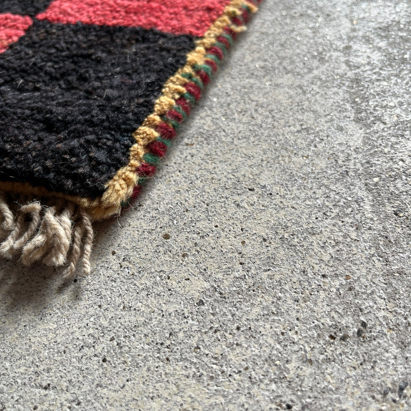 Mini Gabbeh ㉖ 39×38<span>ミニギャッベ</span>