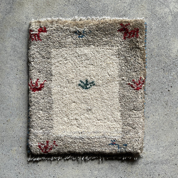 Mini Gabbeh ㉚ 40×36<span>ミニギャッベ</span>