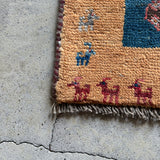 ミニギャッベ 38×35cm イラン手織り 一点物 チェアマット