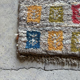ミニギャッベ 40×39cm イラン手織り 一点物 チェアマット