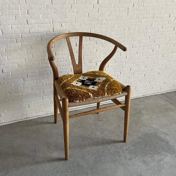 まいにちノッティング 椅子敷き <span>38×38 菱重ね
