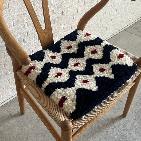 まいにちノッティング 椅子敷き <span>38×38 菊花