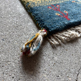 ミニギャッベ 38×40cm イラン手織り 一点物 チェアマット