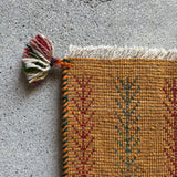 ミニギャッベ 40×38cm イラン手織り 一点物 チェアマット