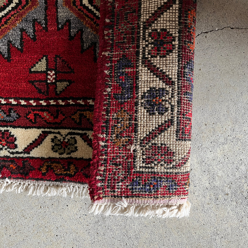 Tribal Rug 110×67<span>トライバルラグ 23102279</span>